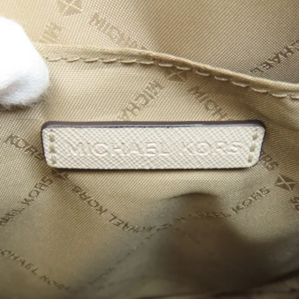 Michael Kors Pre-owned Plastic shoulder-bags White Dames