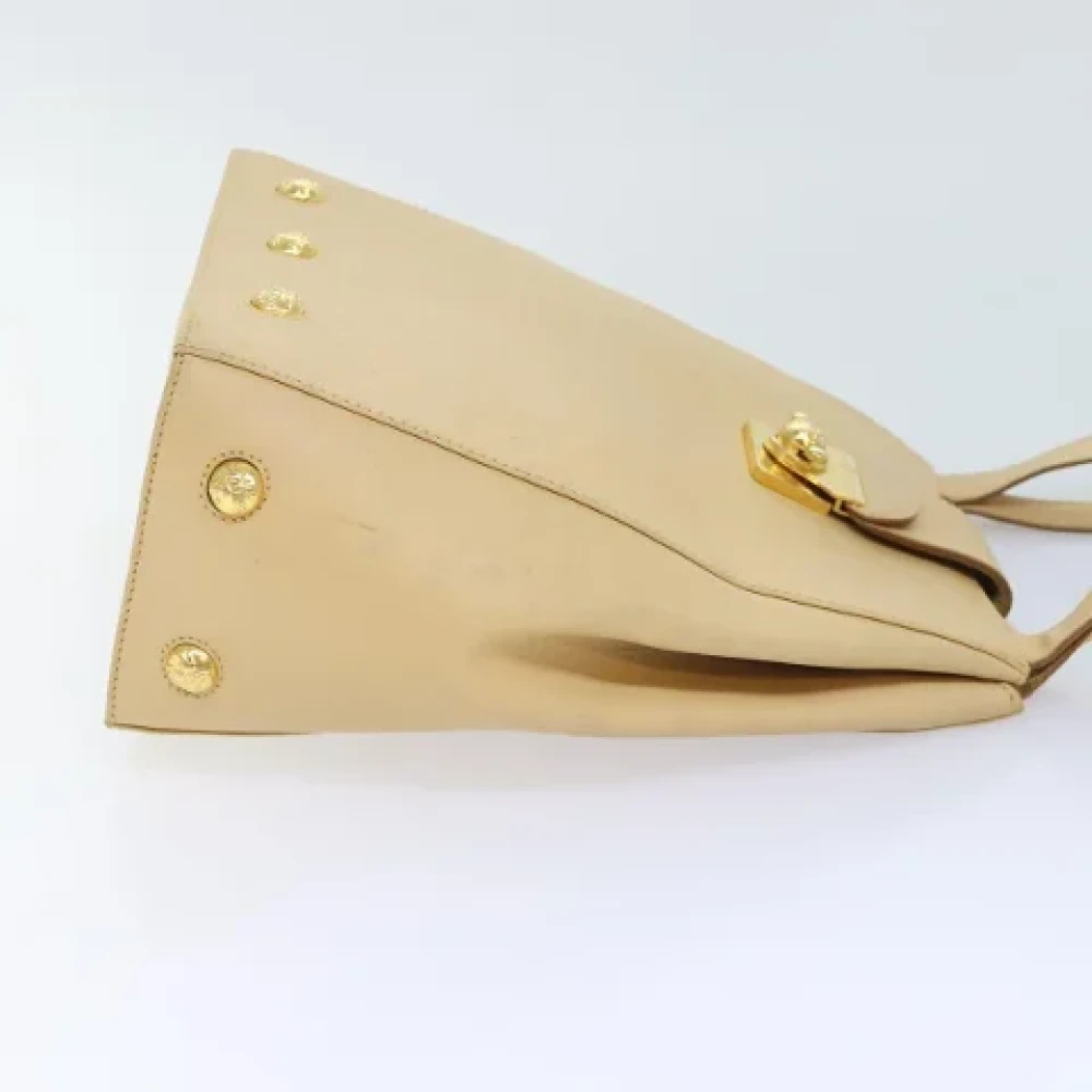 Salvatore Ferragamo Pre-owned Leather shoulder-bags Beige Dames