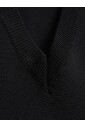 robe-midi-en-maille-a-col-v
