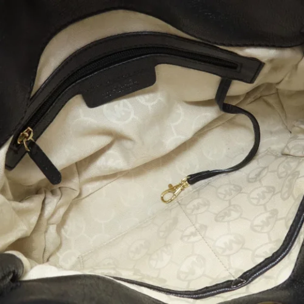 Michael Kors Pre-owned Leather totes Black Dames