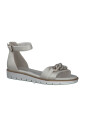 sandales-plates-beiges-pour-femmes