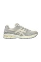 chaussure-de-running-style-retro