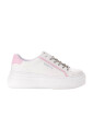 baskets-blanches-pour-femme-moderne