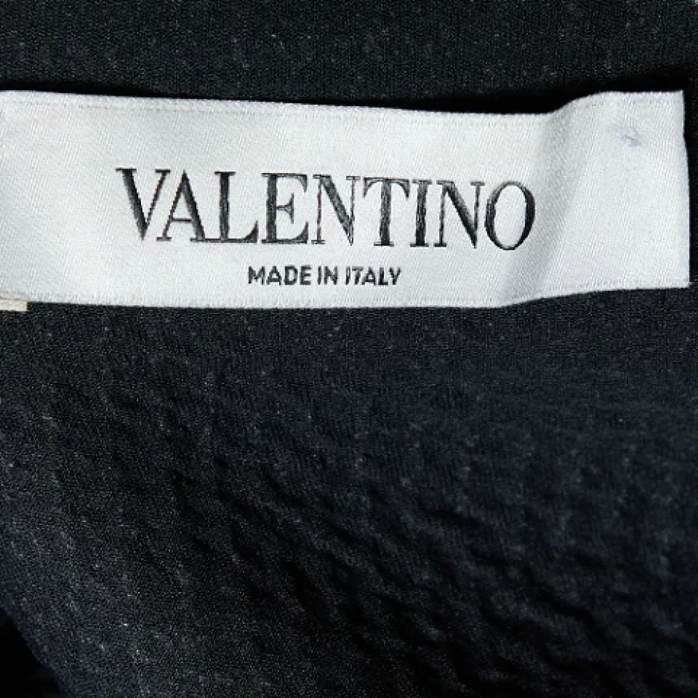 Valentino Vintage Pre-owned Polyester outerwear Black Dames