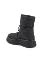 zwarte-nylon-snowboot-met-rubberen-zolen