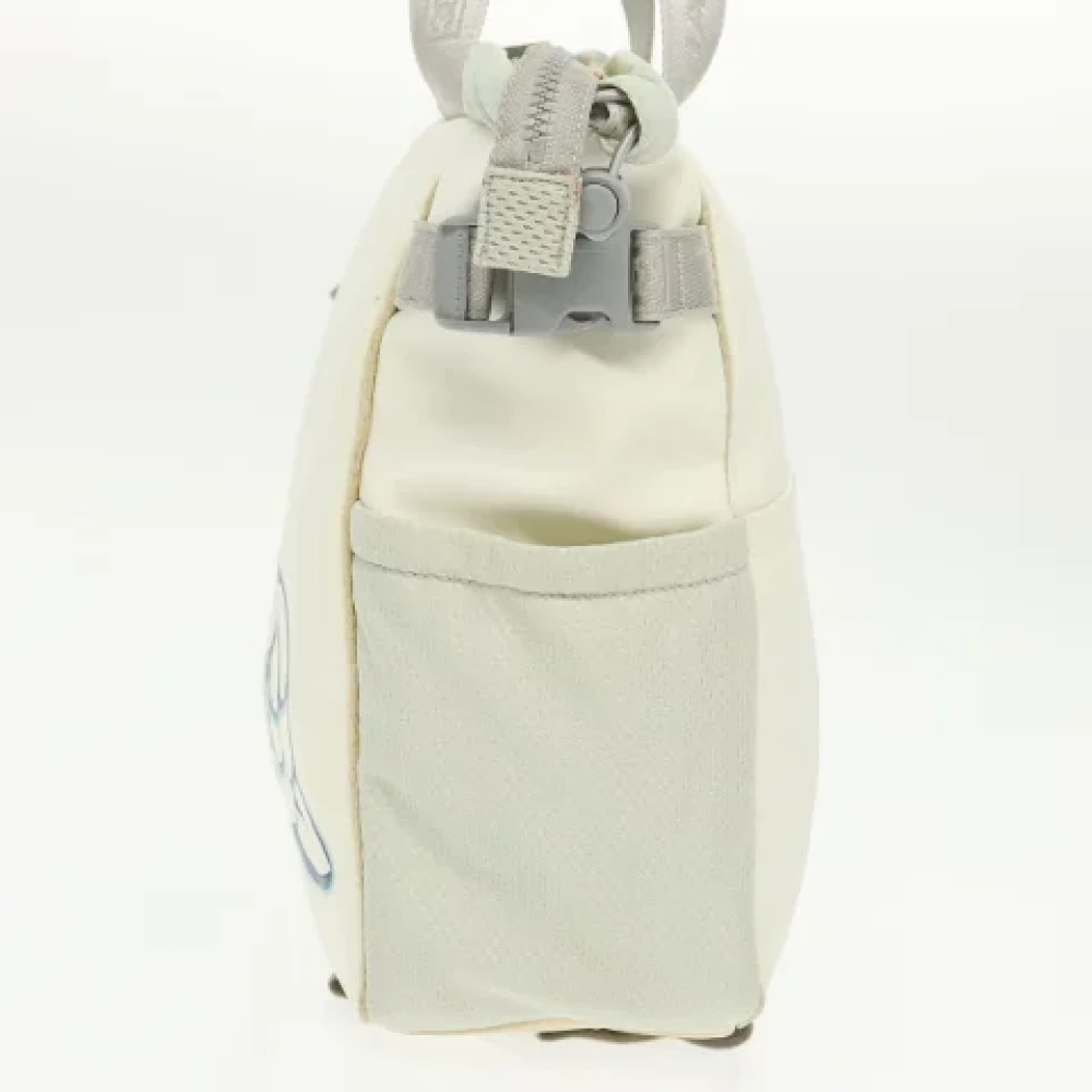 Chanel Vintage Pre-owned Nylon chanel-bags White Dames