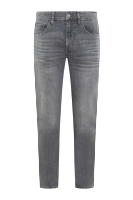 slimmy-tapered-stretch-tek-jeans