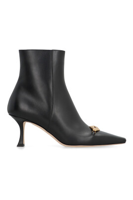 pointy-toe-leather-ankle-boots