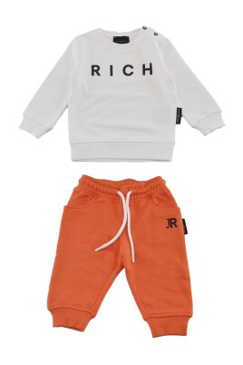 sporty-set-sweatshirt-and-joggers
