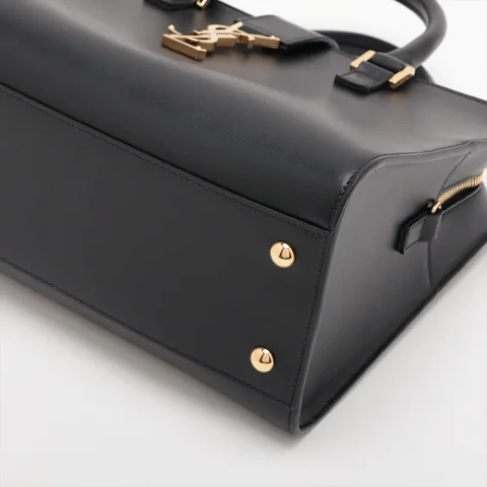 Yves Saint Laurent Vintage Pre-owned Leather handbags Black Dames