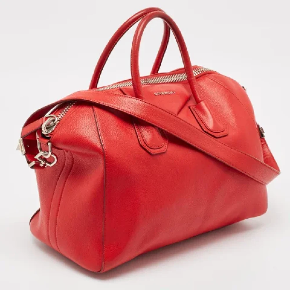 Givenchy Pre-owned Leather handbags Red Dames