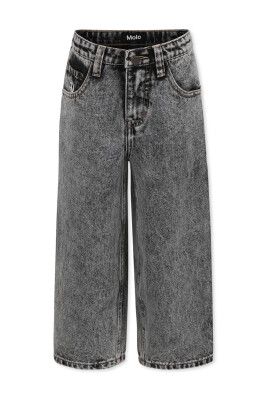 peace-symbol-grey-jeans