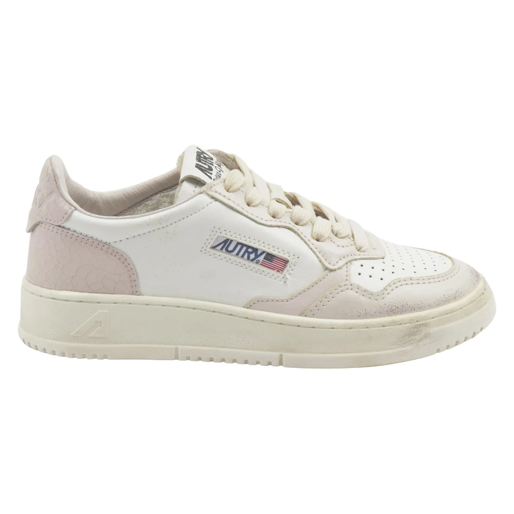 Autry Medalist Low Sneakers Dames Schoenen Wit