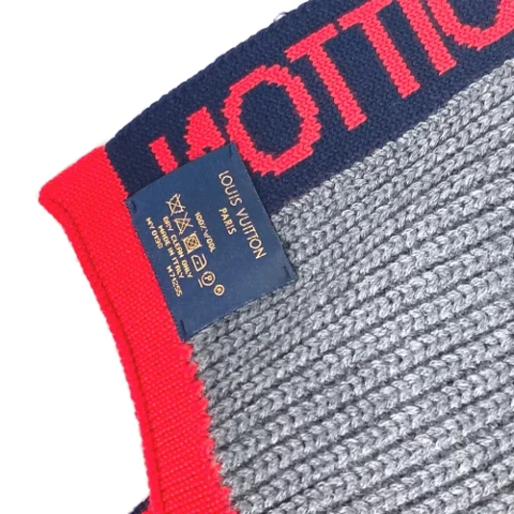 Louis Vuitton Vintage Pre-owned Wool scarves Blue Dames