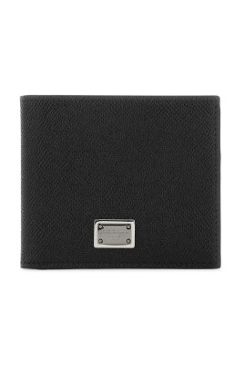 black-leather-wallet