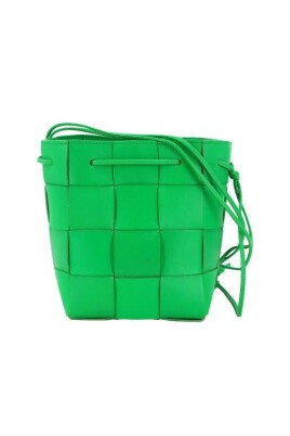 pre-owned-leather-crossbody-bags