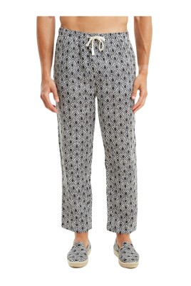classic-and-refined-linen-trousers