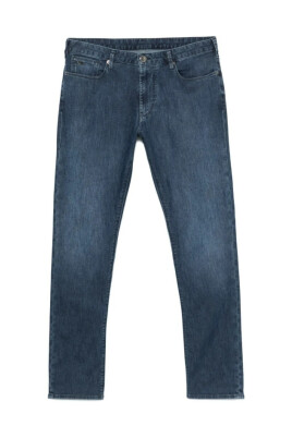 denim-trousers-with-distinctive-style