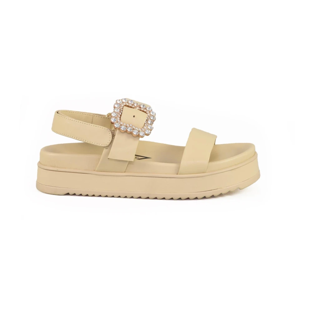 Shoes > Sandals > Flat Sandals - - Emanuelle Vee - Modalova