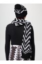 stijlvolle-pom-pom-gebreide-muts