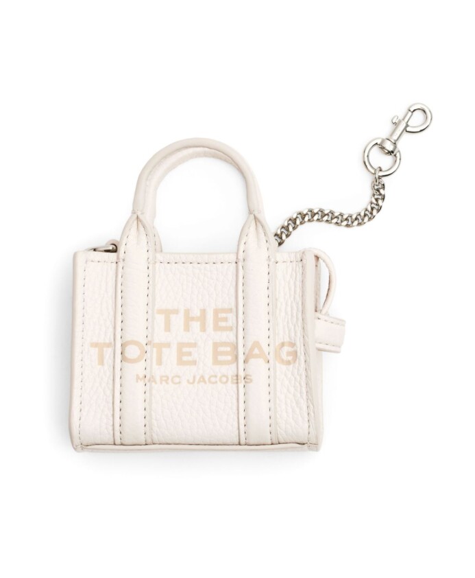 porte-cles-blancs-et-argent