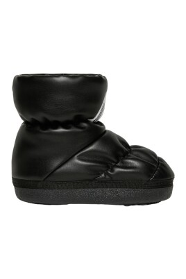 enfants-bottes-de-neige-style-urbain-noir