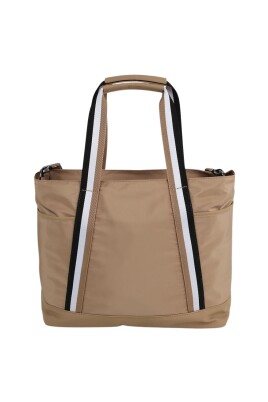 diaper-bag-with-changing-mat