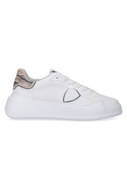 Låg Sneaker TRES TEMPLE Kalvläder