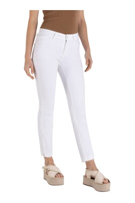 slim-fit-cropped-jeans-med-lynlasdetalje