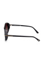 collection-audacieuse-de-lunettes-de-soleil-carrees