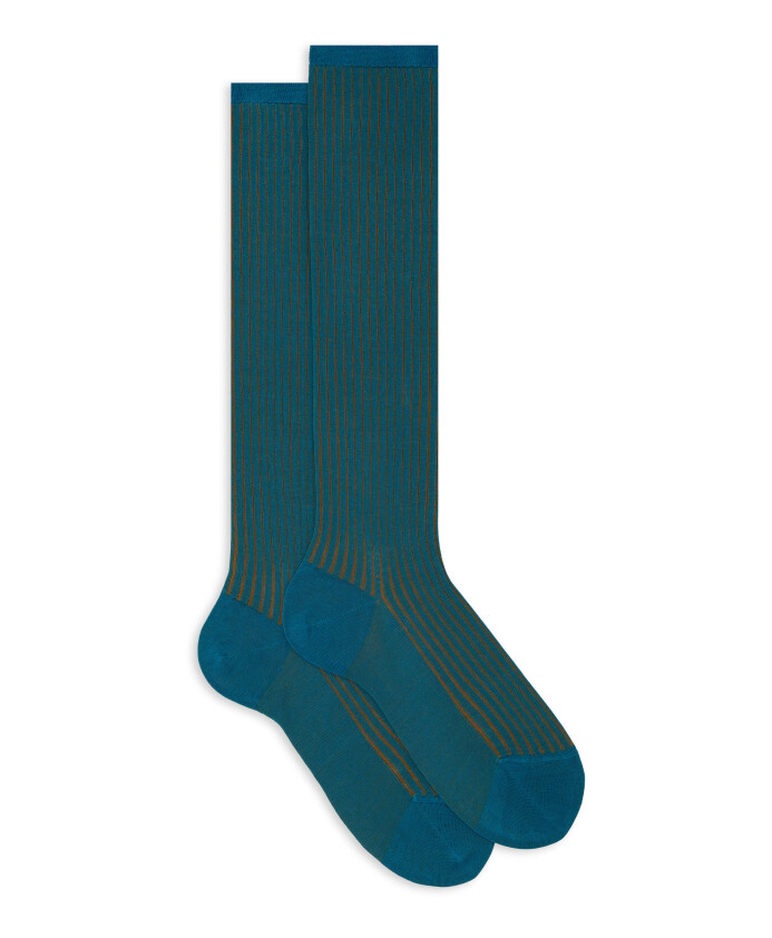 chaussettes-longues-en-coton-bleu-clair-pour-femmes