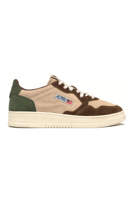 sneaker-triple-en-daim-colore-modele-medalist