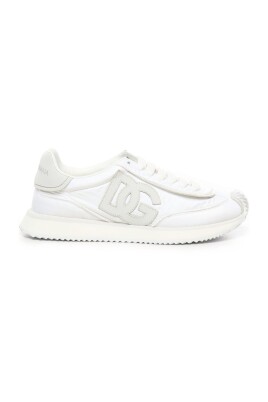 white-flat-shoes-for-women