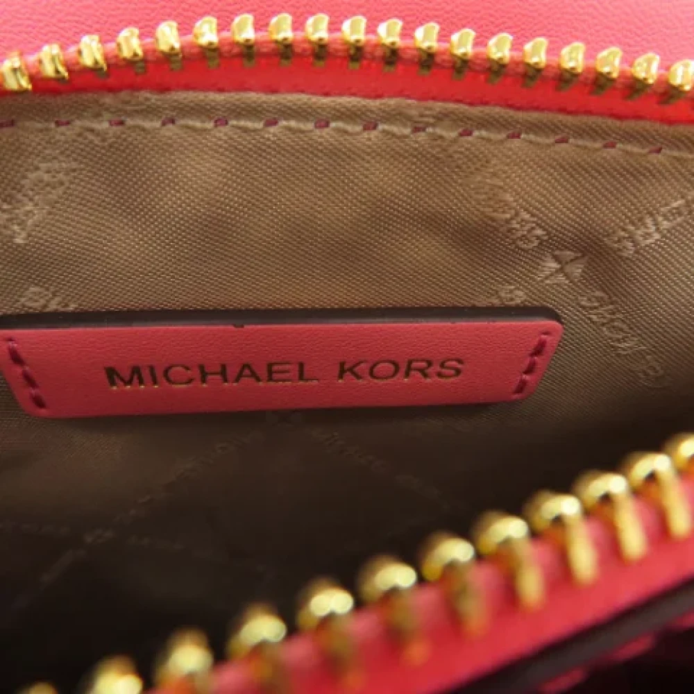 Michael Kors Pre-owned Canvas handbags White Dames