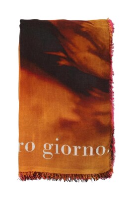 silk-scarf-ombre-print