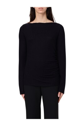 elegant-black-boat-neck-top