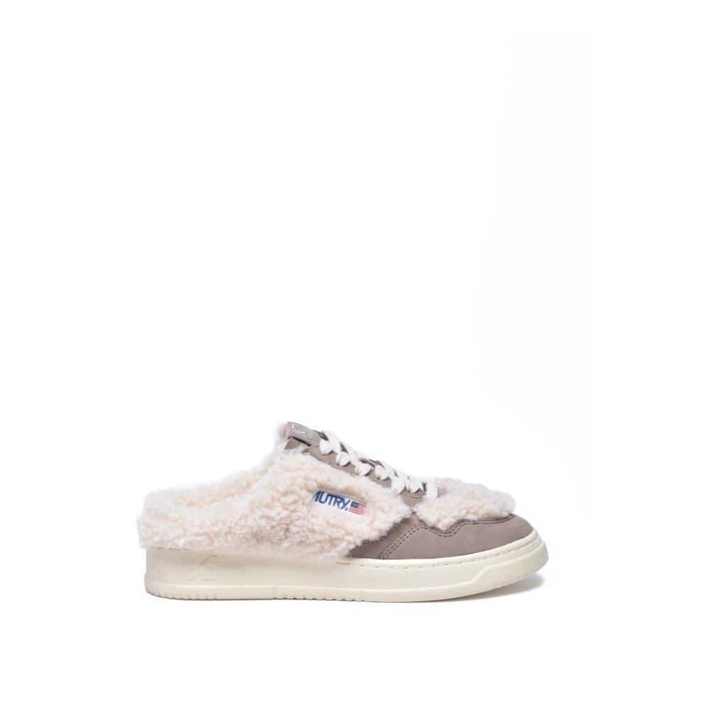 Shoes > Flats > Mules - - Autry - Modalova