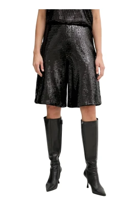 Shorts med paljetter