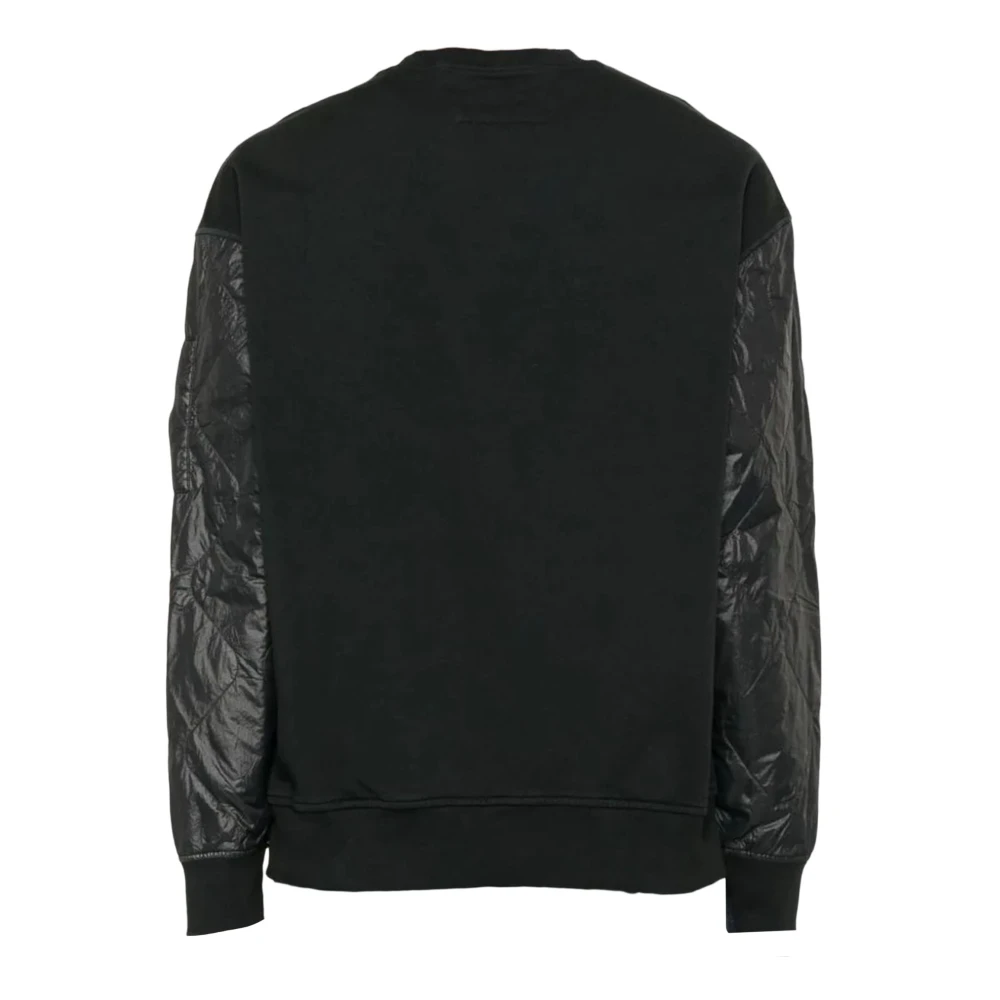 C.P. Company Diagonale Katoenen Trui met Gewatteerde Nylon Inzetstukken Black Heren