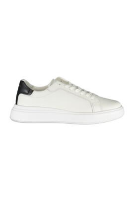 elegant-hvide-sneakers-med-kontrastdetaljer