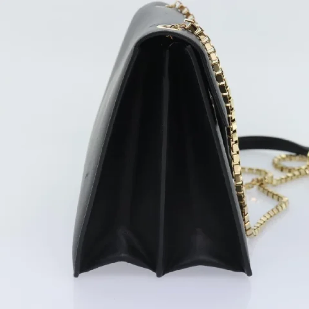 Salvatore Ferragamo Pre-owned Leather shoulder-bags Black Dames