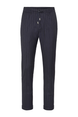 stylish-mens-trousers