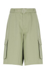 shorts-bermuda-en-coton-vert-avec-poches-cargo