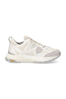 baskets-rocx-running
