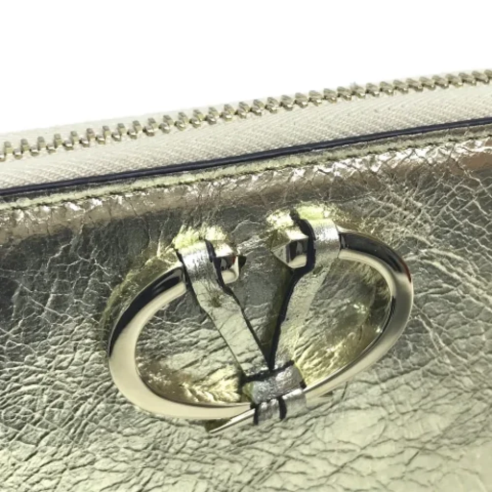 Valentino Vintage Pre-owned Leather wallets Yellow Dames