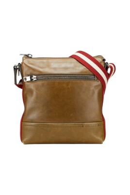 pre-owned-leather-crossbody-bag
