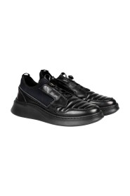 Niedriger Top -Sneaker