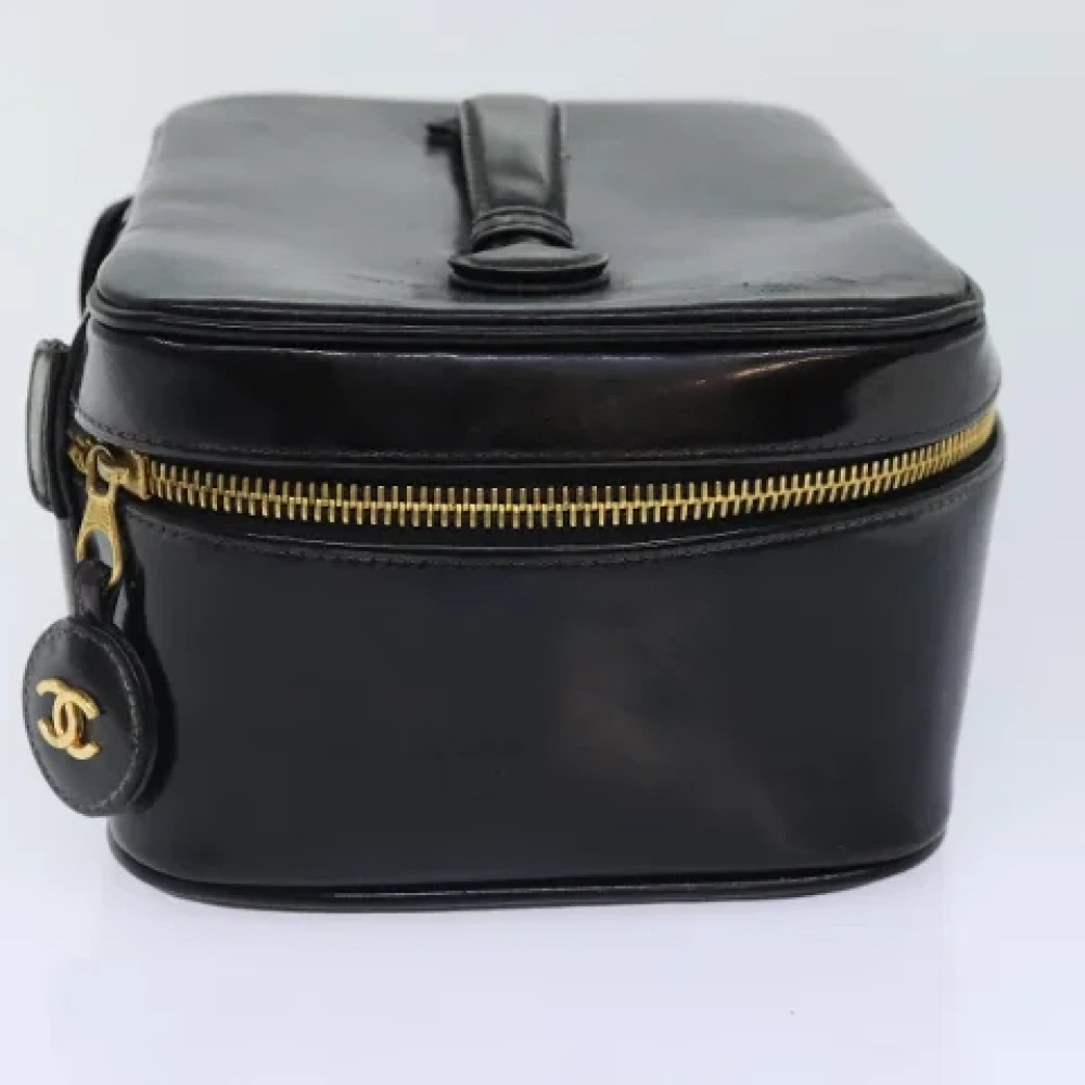 Chanel Vintage Pre-owned Leather pouches Black Dames