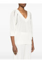 pull-blanc-col-v-avec-logo-brode