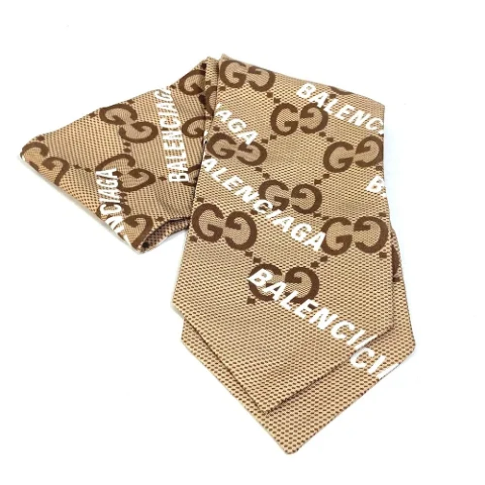 Gucci Vintage Pre-owned Fabric scarves Brown Dames